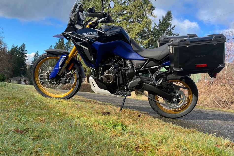 2023 Suzuki V-Strom 800DE Adventure