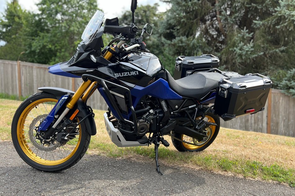 2023 Suzuki V-Strom 800DE Adventure